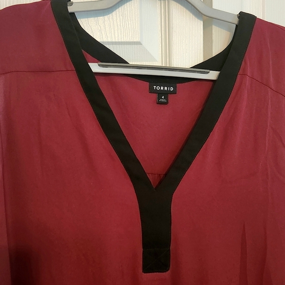 Torrid Georgette Sleeveless Tank Burgundy & Black 4X NWOT NEW - Picture 9 of 16